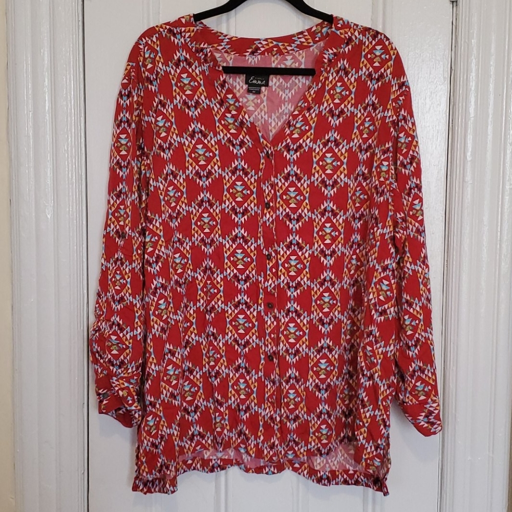 Simply Emma Button Down Geometric Pattern Blouse